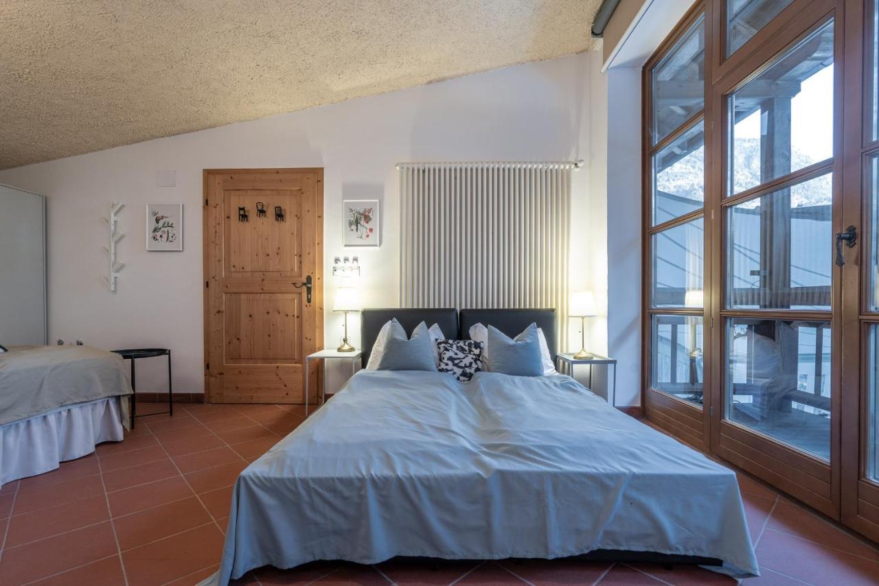 Schloss-Castel Pienzenau - Guestrooms & Apartments - B&B-Hotel & Restaurant Merano Esterno foto