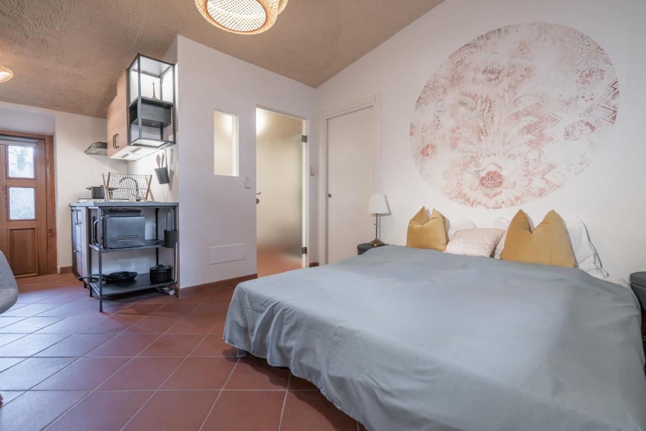 Schloss-Castel Pienzenau - Guestrooms & Apartments - B&B-Hotel & Restaurant Merano Esterno foto